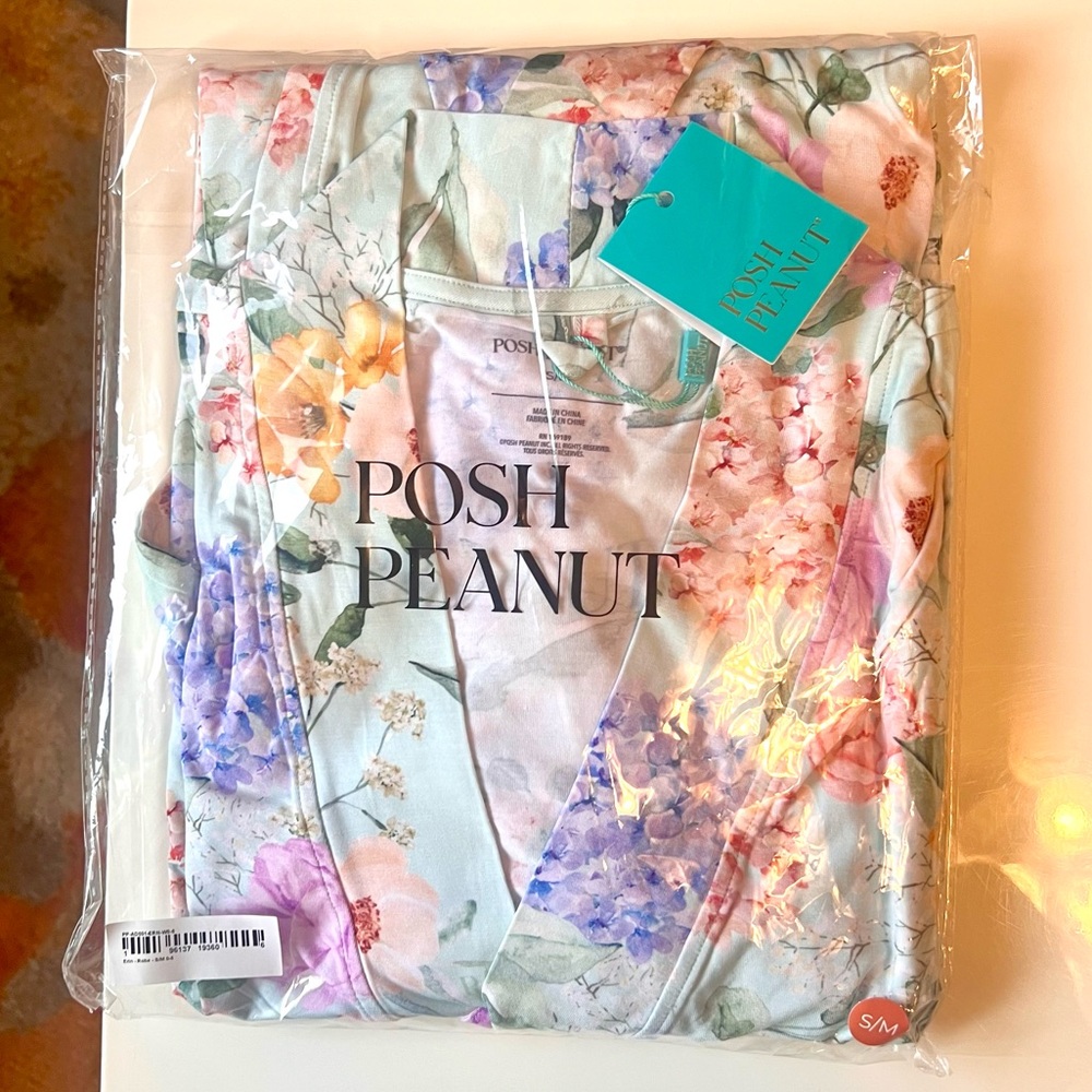 Posh Peanut Erin Floral Kimono Robe
